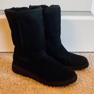 uggs amie black